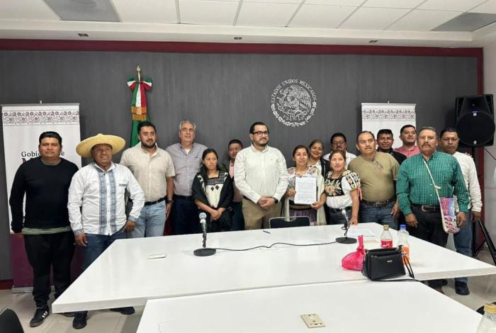 Liberan carretera de Tarecuato, tras tres días de bloqueo