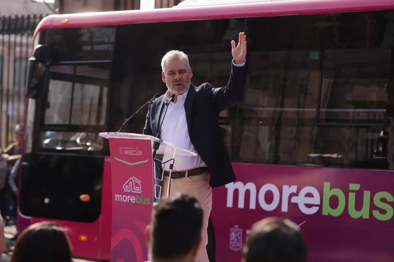 Licitación transparente para obra de Morebus, afirma Bedolla