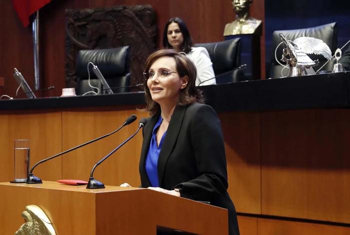 Lilly Téllez arremete contra Beatriz Gutiérrez Müller por su mudanza a España