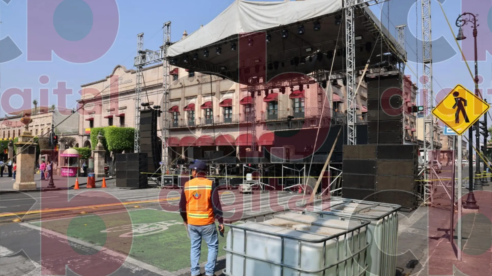 Listo, escenario para gran concierto gratuito por 484 Aniversario de Morelia