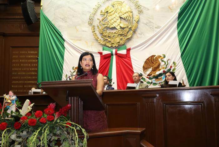 Llama Eréndira Isauro a privilegiar la unidad y los acuerdos