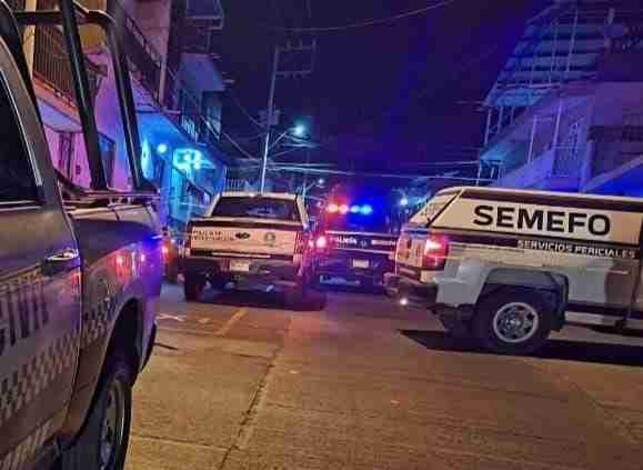 Lo matan afuera de su casa en Uruapan