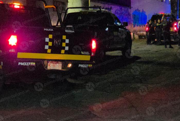 Lo persiguen y bal3an; logra refugiarse y salvar su vida, en Morelia