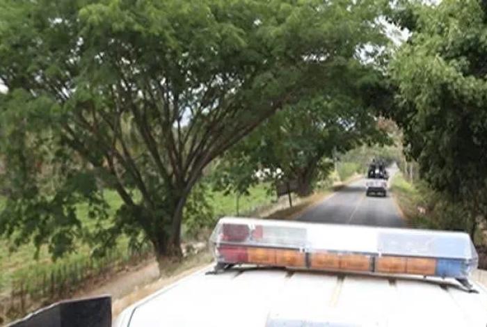 Localizan el cadáver de un campesino con impactos de bala en una brecha de Aquila