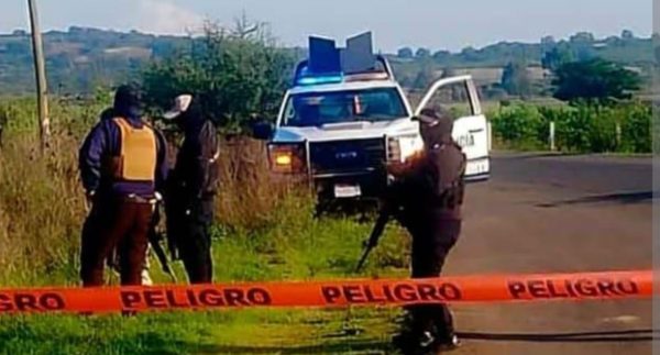 Localizan sin vida a joven con heridas de bala en Tangancícuaro