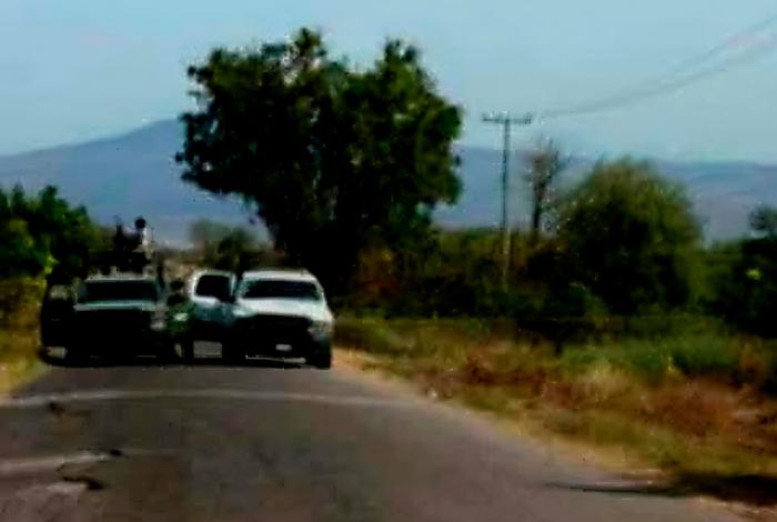 Localizan y desactivan tres artefactos explosivos en brecha de Vicente Guerrero,Apatzingán