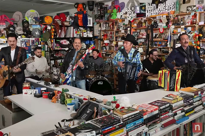 Los Tigres del Norte se estrenan en Tiny Desk con un mensaje a favor de los migrantes