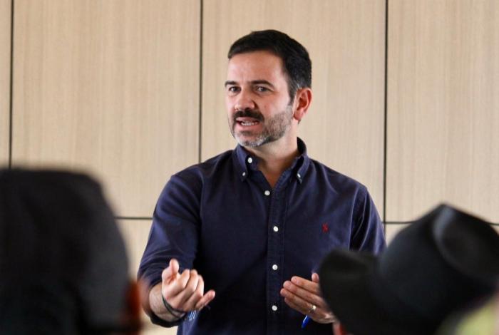 Último llamado para regularizar licencias municipales: Yankel Benítez