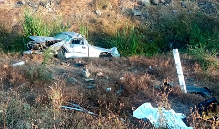 Luis Jibrán pierde la vida al volcar la camioneta en la que viajaba