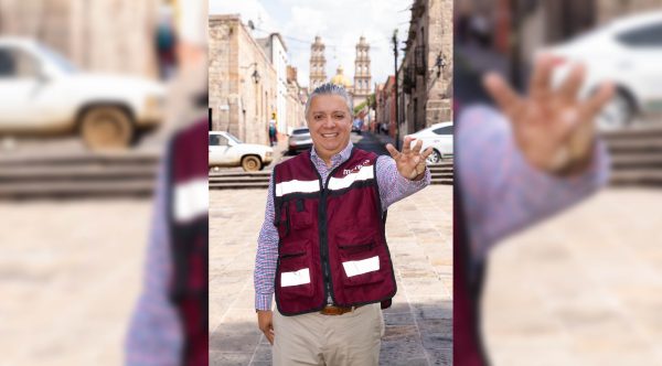 Luis Navarro se registra por la coordinación de la 4T en Morelia