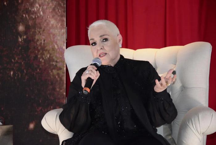 Lupita D’Alessio se disculpa con Bobo Producciones por críticas