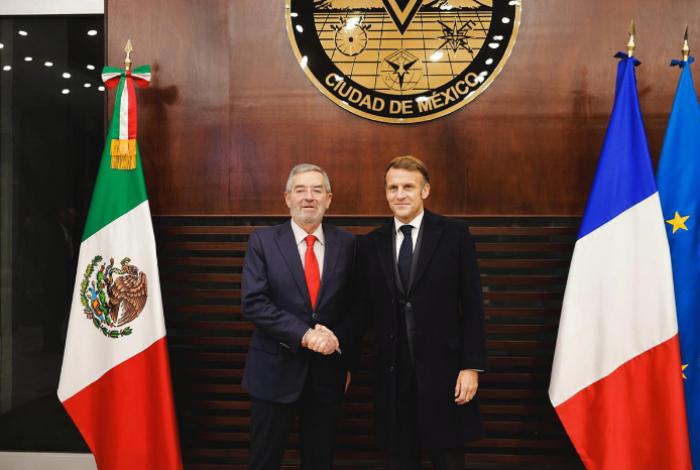 Macron llega a México para reunión con Sheinbaum y su visita oficial