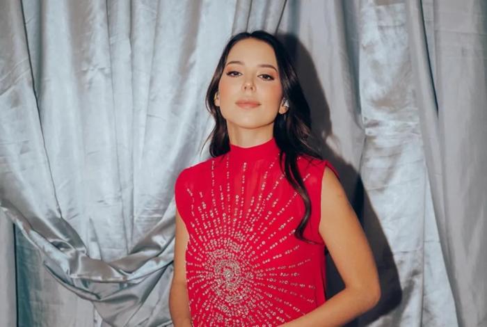 Majo Aguilar reacciona a colaboración con su primo Emiliano