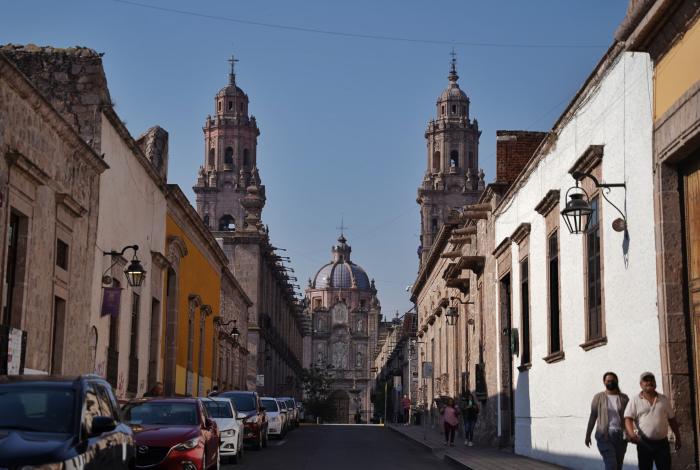 Martes en Michoacán: soleado de día, lluvioso por la tarde noche