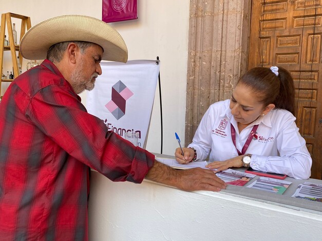 Más de 12 mil personas fortalecen sus finanzas con programas del Sí Financia