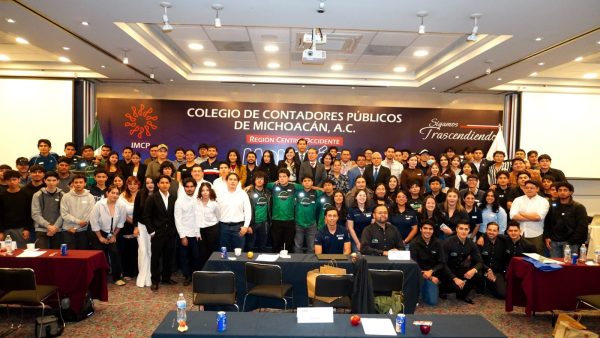 Más de 150 jóvenes participan en Maratón Anticorrupción