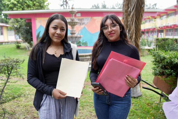 Más de 170 mil estudiantes en Michoacán beneficiadas con reforma de salud menstrual