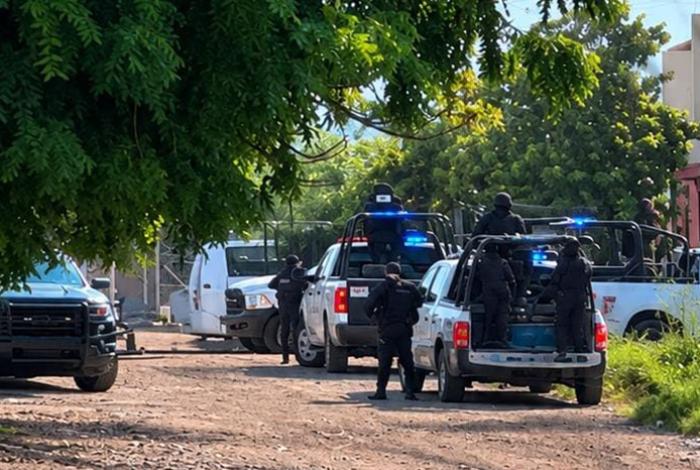 Matan a sujeto apodado ‘El Kokis’ en una tienda de abarrotes de Apatzingán