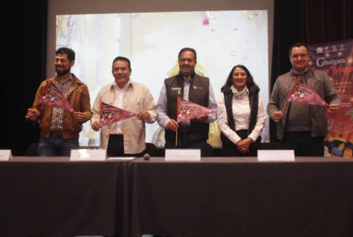 Melchor, Gaspar y Baltazar llegan a Pátzcuaro en la tradicional Cabalgata de Reyes Magos