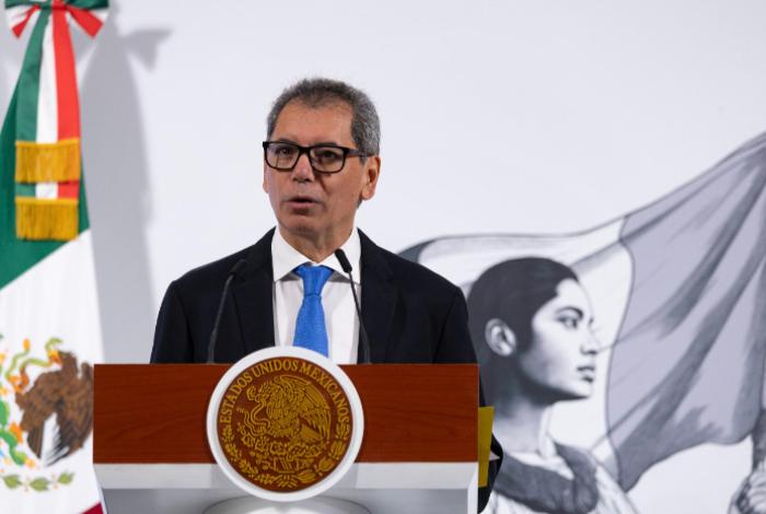 México descarta problemas financieros derivados del veto a bancos por parte de EUA