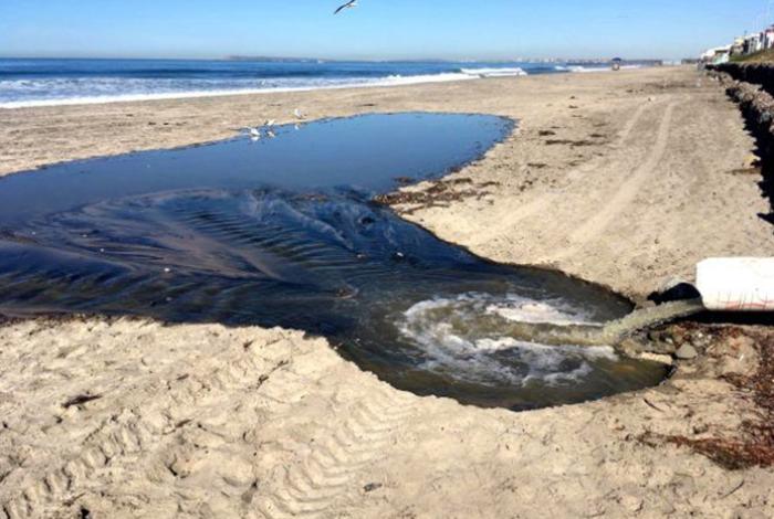 México firma con EUA un acuerdo para erradicar la crisis de agua residual en Tijuana