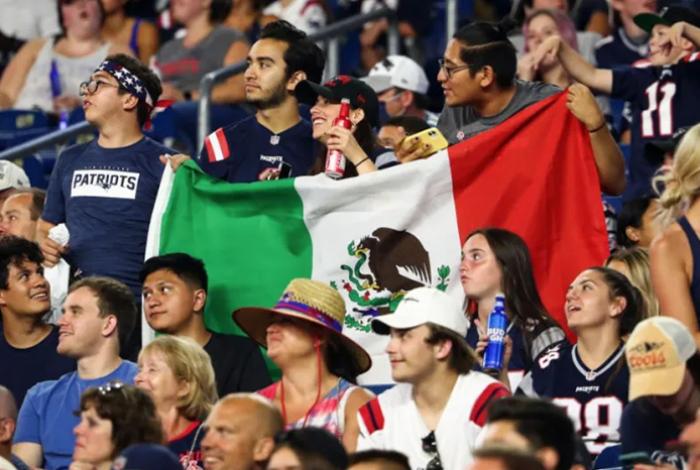 México pide a connacionales “respetar la ley” en el Super Bowl ante redadas de ICE