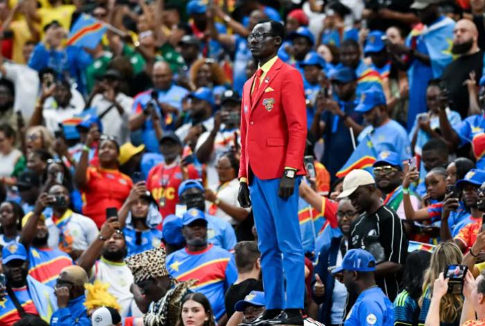 Michel Nkuka: El aficionado que revive el legado de Patrice Lumumba en el Mundial
