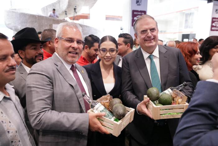 Michoacán consolida su liderazgo agrícola nacional, aporta el 28.2% de las exportaciones: Bedolla