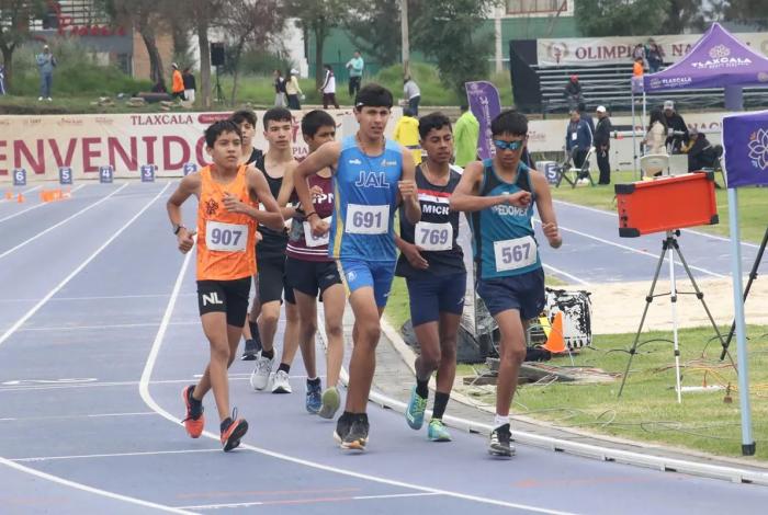 Michoacán gana plata y bronce en atletismo: Cecufid