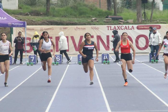 Michoacán gana plata y bronce en atletismo: Cecufid