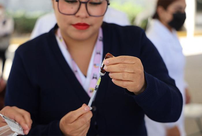 Michoacán supera las 600 mil dosis aplicadas contra el sarampión: SSM