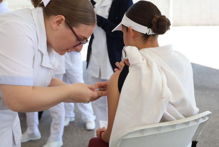 Michoacán superó ya 600 mil dosis aplicadas contra sarampión: SSM