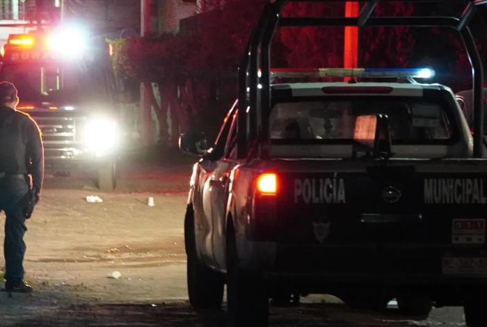Mientras velaba a su hijo, hombre es atacado a balazos en Zamora