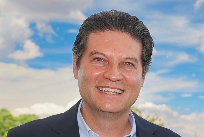 Migrantes michoacanos base de la economía nacional: Alfonso Martínez