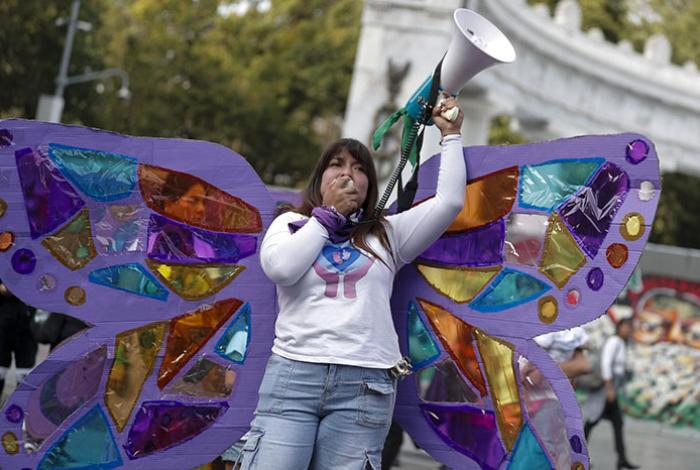 Miles de mexicanas urgen frenar la violencia feminicida en el país: “No llegamos todas”