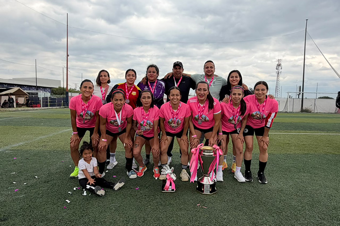 MOM Michoacán logra el tercer lugar en el Torneo Mamáfut 2026, en Zapopan