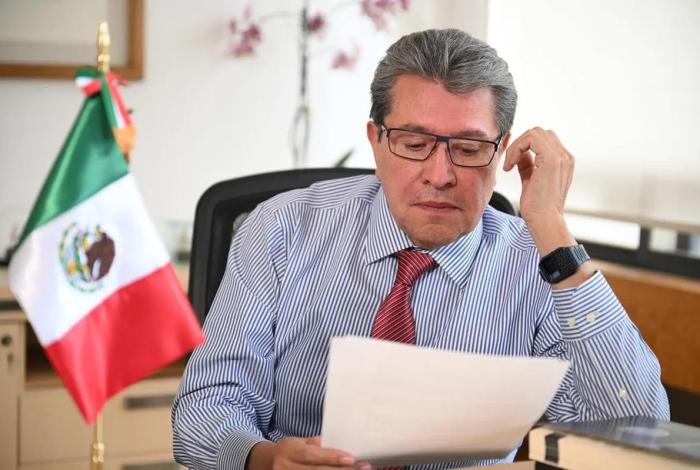 Monreal insta a apoyar a Sheinbaum en el G7