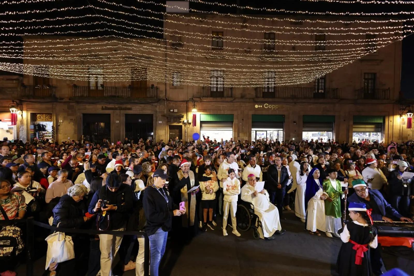 Morelia brilla más esta Navidad: Alfonso Martínez