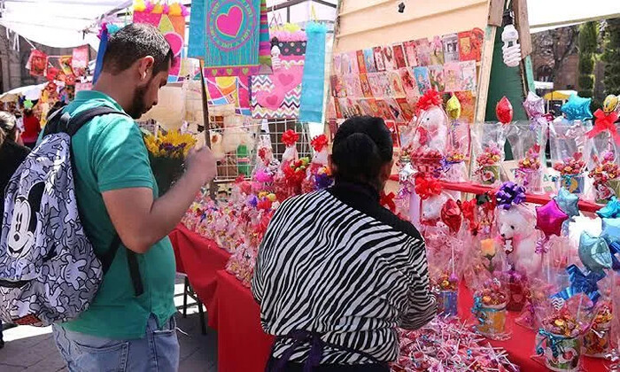 Morelia: Otorgan 340 permisos para ambulantes el 14 de febrero