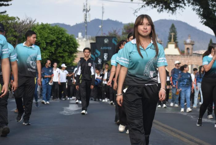 Morelia vibra con el desfile inaugural del ENIEP 2026 y la llegada de las PREFECO’s del país