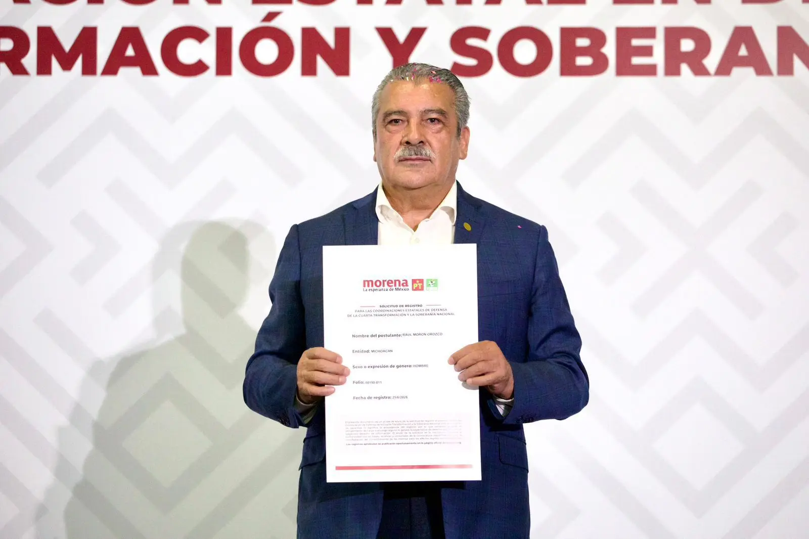 Morón, único respaldado como aspirante por Morena y el PT en Michoacán