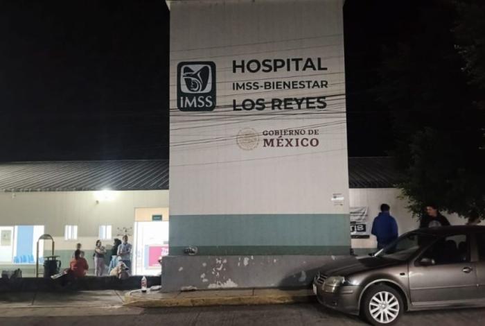 Motociclista arrolla a abuelito y a su nieto; sólo el menor sobrevive