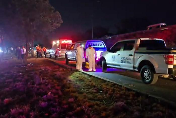 Motociclista derrapa y muere en la salida a Salamanca; por esquivarlo, coches chocan por alcance
