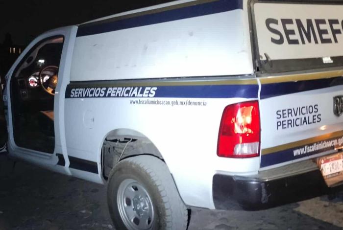 Motociclista muere tras ser embestido por un vehículo sobre la carretera Morelia-Salamanca