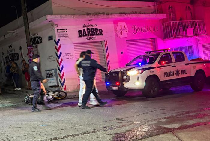 Motociclista sufre traumatismo craneal tras aparatoso accidente en La Piedad
