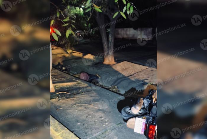 Mu3re motociclista tras derrapar en avenida de LC