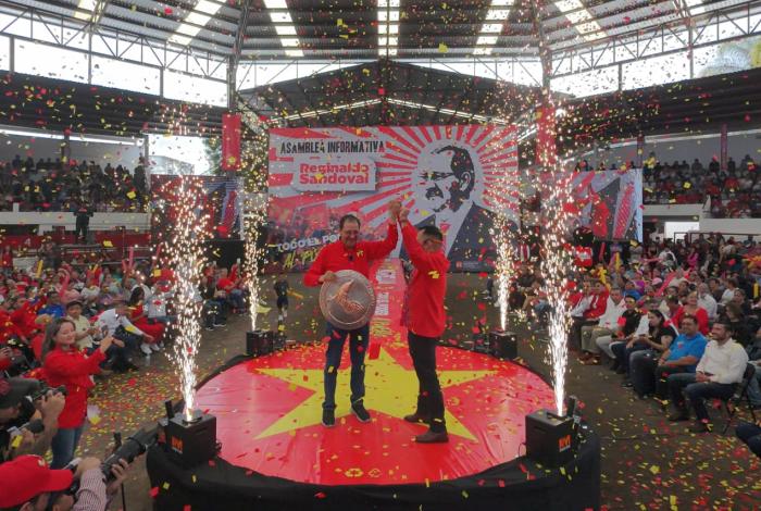 Mucha gente quiere que yo sea candidato: Reginaldo