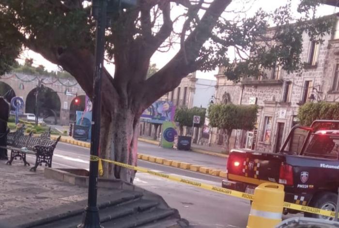 Mue re motociclista tras derrapar en pleno Centro de Morelia