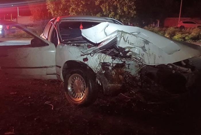 Muere automovilista tras chocar y salir proyectado en la carretera Morelia-Pátzcuaro