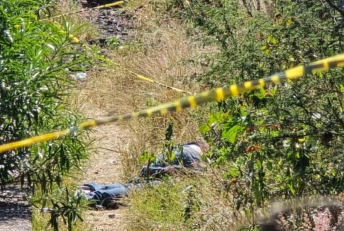 Muere por sobredosis y queda tirado en una brecha de la colonia San Isidro